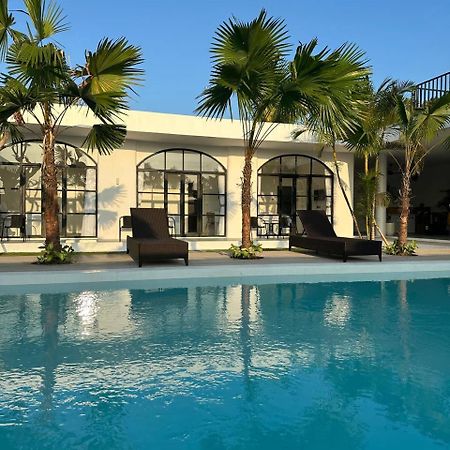 Casadela Canggu Екстер'єр фото